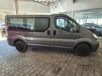 Gebraucht Opel Vivaro 114 PS (83 kW) 2013 Grau Van / Kleinbus