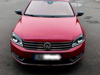 Gebraucht VW Passat 140 PS (102 kW) 2014 Rot Kombi