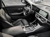 Gebraucht BMW 330 Luxury Line 258 PS (189 kW) 2021 Grau Kombi