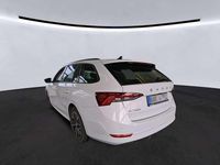 Gebraucht Skoda Octavia Ambition 204 PS (150 kW) 2022 Weiß Kombi