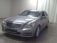 Gebraucht Mercedes E200 Avantgarde 184 PS (135 kW) 2011 Palladiumsilber  metalliclack Kombi