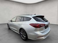 Gebraucht Ford Focus ST-Line X 155 PS (114 kW) 2024 Silber Kombi