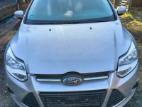 Gebraucht Ford Focus 125 PS (91 kW) 2014 Silber Kombi
