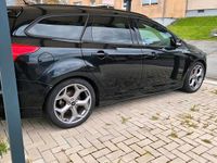 Używany Ford Focus ST 185 KM (136 kW) 2017 Czarny Kombi