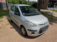 Gebraucht Hyundai i10 67 PS (49 kW) 2010 Silber Kleinwagen
