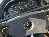 Gebraucht Mercedes E230 132 PS (97 kW) 1988 Grau Limousine