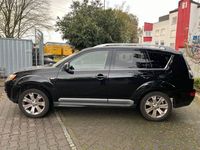 gebraucht Mitsubishi Outlander 2.4 Intense 4WD 7 Sitzer