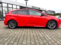 Gebraucht Ford Focus ST-Line 182 PS (133 kW) 2018 Rot Limousine