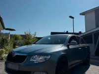 Gebraucht Skoda Superb 166 PS (122 kW) 2013 Grau Limousine