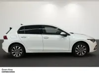 Gebraucht VW Golf VIII Active 150 PS (110 kW) 2023 Weiss Limousine