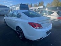 Gebraucht Opel Insignia OPC 325 PS (239 kW) 2010 Schneeweiss/summitwhite/arctic Limousine