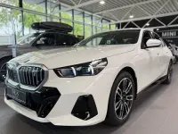 Neu BMW i5 Shadowline 250 kW (340 PS) 2026 Weiß Limousine