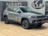 Gebraucht Jeep Compass Trailhawk 241 PS (177 kW) 2021 Sting gray SUV