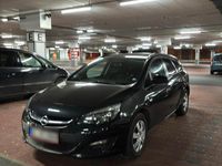 Gebraucht Opel Astra 136 PS (100 kW) 2015 Schwarz Kombi