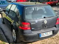 Gebraucht VW Golf IV 75 PS (55 kW) 2002 Schwarz Kleinwagen