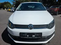 Gebraucht VW Polo Trendline 75 PS (55 kW) 2015 Weiß Kleinwagen