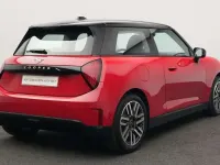 Gebraucht Mini Cooper Classic 135 kW (184 PS) 2025 Rot Kleinwagen