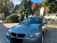 Gebraucht BMW 318 Cabriolet 143 PS (105 kW) 2010 Grau Cabrio