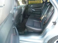 Gebraucht Ford Mondeo Titanium 163 PS (119 kW) 2010 Blau metallic Kombi