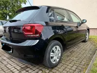 Gebraucht VW Polo 75 PS (55 kW) 2018 Schwarz Kleinwagen