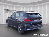 Gebraucht BMW X1 163 PS (119 kW) 2023 Schwarz SUV