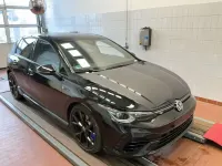 Usata VW Golf VIII R 320 CV (235 kW) 2023 Nero Berlina