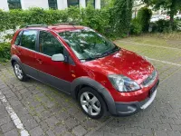 Gebraucht Ford Fiesta 90 PS (66 kW) 2007 Rot Kleinwagen