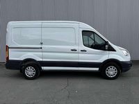 Gebraucht Ford Transit Trend 170 PS (125 kW) 2017 Frostweiß Van / Kleinbus