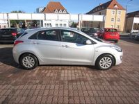 gebraucht Hyundai i30 Classic blue