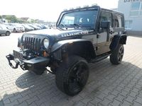 Gebraucht Jeep Wrangler Rubicon 177 PS (130 kW) 2010 Schwarz SUV