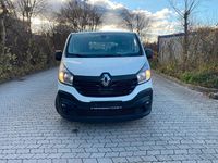 Gebraucht Renault Trafic Komfort 145 PS (106 kW) 2016 Weiß Van / Kleinbus