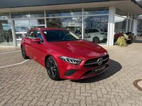 Gebraucht Mercedes A200 Progressive 163 PS (119 kW) 2024 Rot Limousine