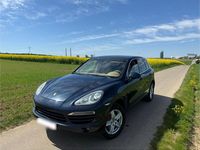 Second-hand Porsche Cayenne 245 CP (180 kW) 2011 Albastru SUV