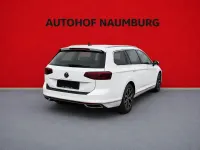 Gebraucht VW Passat 200 PS (147 kW) 2023 Weiß Kombi