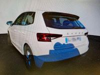 Gebraucht Skoda Fabia Ambition 95 PS (69 kW) 2022 Weiß Limousine