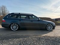 Gebraucht BMW 525 197 PS (144 kW) 2009 Grau Kombi