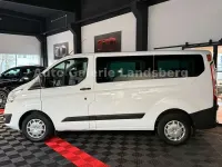 Gebraucht Ford Transit Custom Trend 105 PS (77 kW) 2017 Frozen white Van / Kleinbus