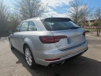 Używany Audi A4 150 KM (110 kW) 2019 Srebrny Kombi