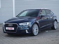 Gebraucht Audi A3 Ambiente 150 PS (110 kW) 2019 Blau Limousine