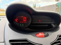 Gebraucht Renault Twingo Authentique 58 PS (42 kW) 2008 Silber Kleinwagen