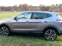 Gebraucht Nissan Qashqai 131 PS (96 kW) 2017 Grau SUV