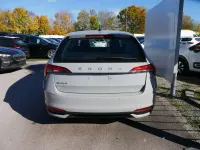 Neu Skoda Scala Selection 150 PS (110 kW) 2026 Stahlgrau Kleinwagen