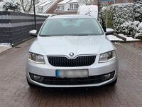 Gebraucht Skoda Octavia 150 PS (110 kW) 2016 Silber Kleinwagen