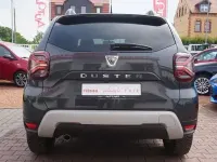 Gebraucht Dacia Duster Prestige 150 PS (110 kW) 2021 Grau SUV