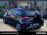 Gebraucht Hyundai i20 Trend 101 PS (74 kW) 2025 Phantom black Limousine