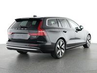 Gebraucht Volvo V60 Plus 398 PS (292 kW) 2025 Onyx black / metallic Kombi