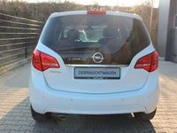 Gebraucht Opel Meriva Color Edition 140 PS (102 kW) 2012 Weiß Van / Kleinbus