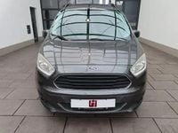 Gebraucht Ford Tourneo Courier Titanium 101 PS (74 kW) 2015 Grau Van / Kleinbus