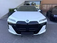 Gebraucht BMW 740 299 PS (219 kW) 2026 Mineralweiß metallic Limousine