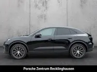 Gebraucht Porsche Macan 330 kW (449 PS) 2024 Schwarz SUV